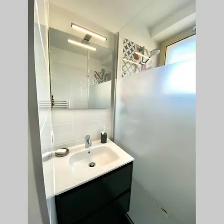 Cosy Appt 4* Face à Pontaillac - Parking&wifi Appartement *